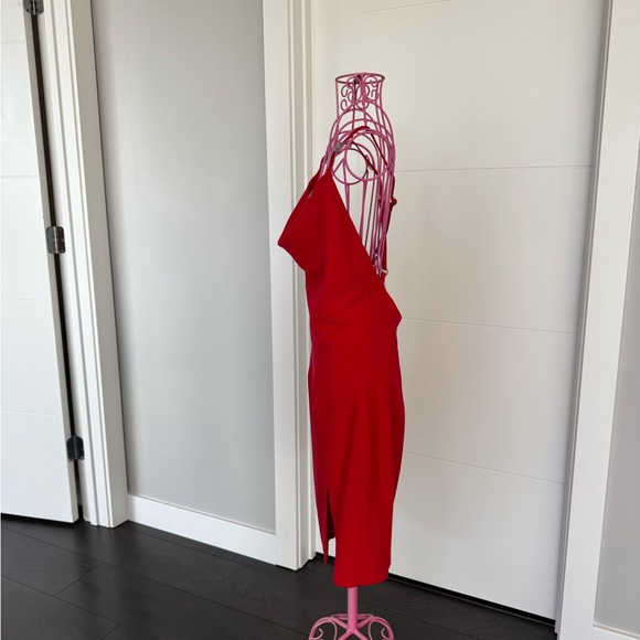 Chic Backless Red Dress - Picture 4 of 5